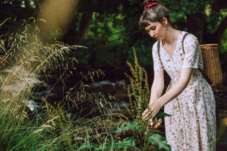 Natural Dyes Workshop (for 16-25yr olds)